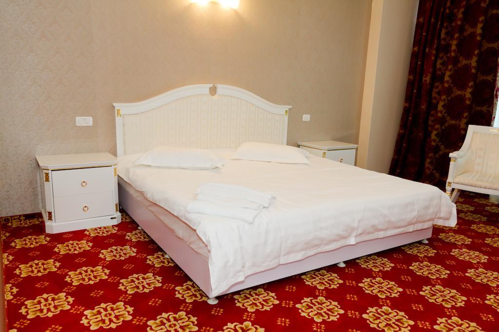 Complex Aristrocratos Hotel Mamaia Phòng bức ảnh