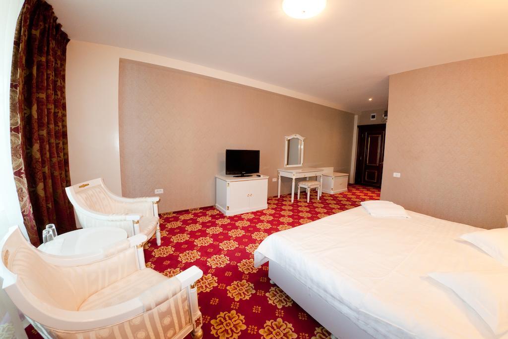 Complex Aristrocratos Hotel Mamaia Ngoại thất bức ảnh