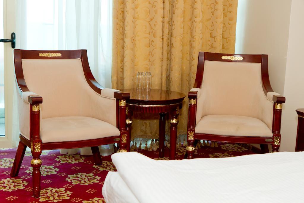 Complex Aristrocratos Hotel Mamaia Ngoại thất bức ảnh